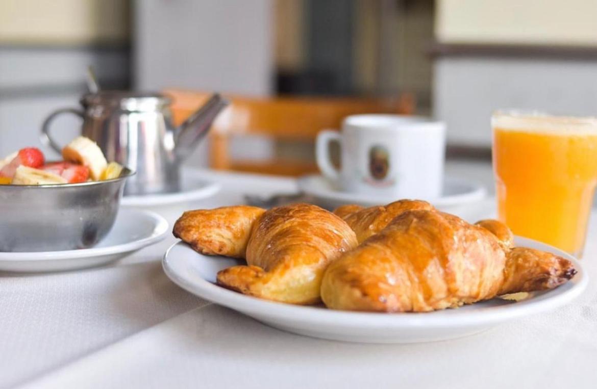 Hotel La Perla Buenos Aires Eksteriør bilde